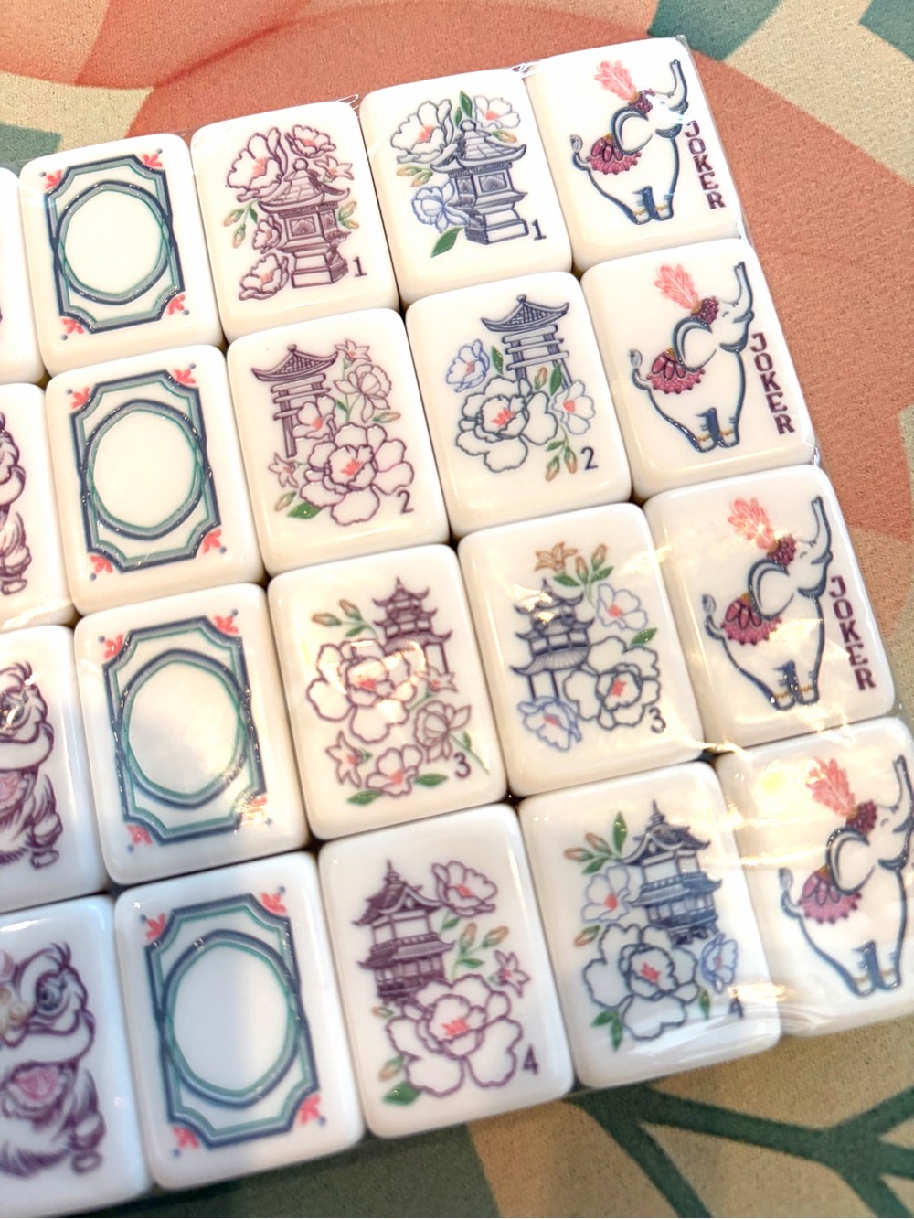 Sage 🍃 Green Mahjong Tiles 🀄️ with Elephant 🐘 Jokers